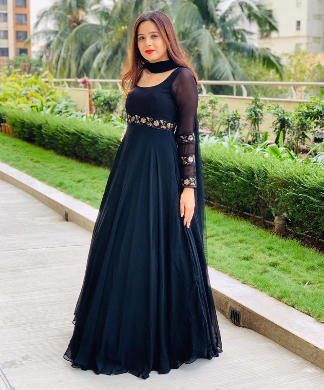 Black Anarkali with lucknowi border detailing