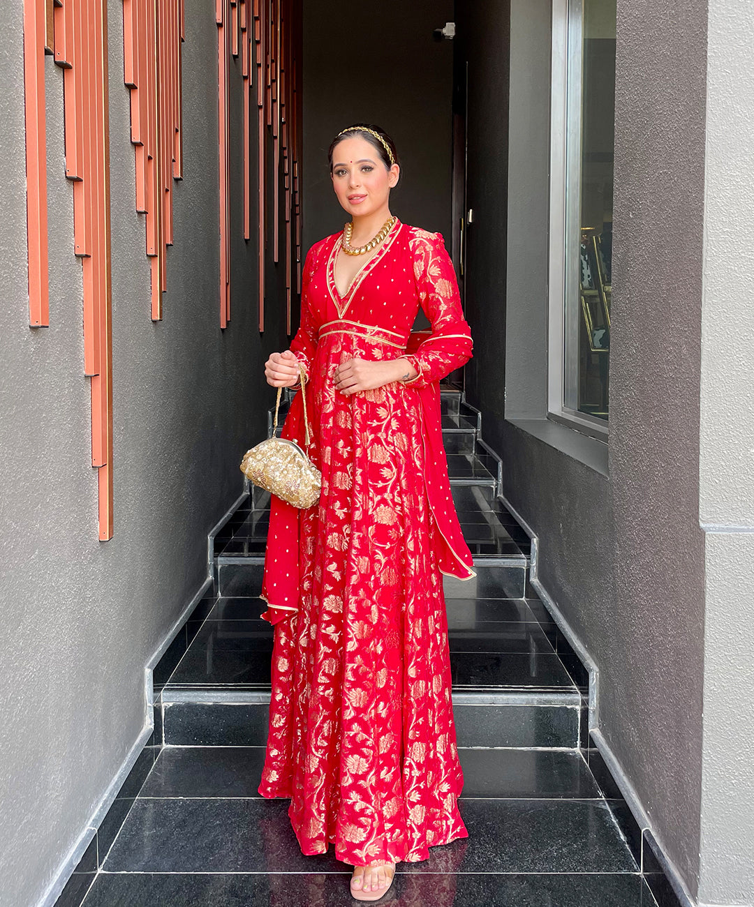 RED ROSE ANARKALI